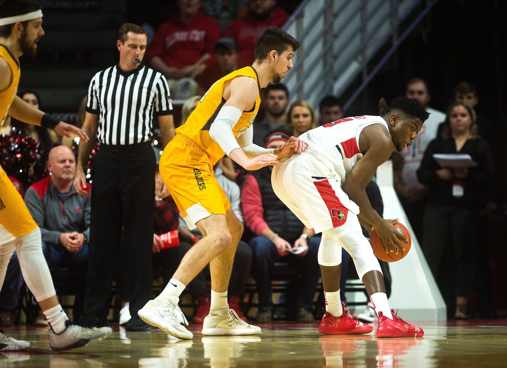 020619-blm-spt-7isuhoops